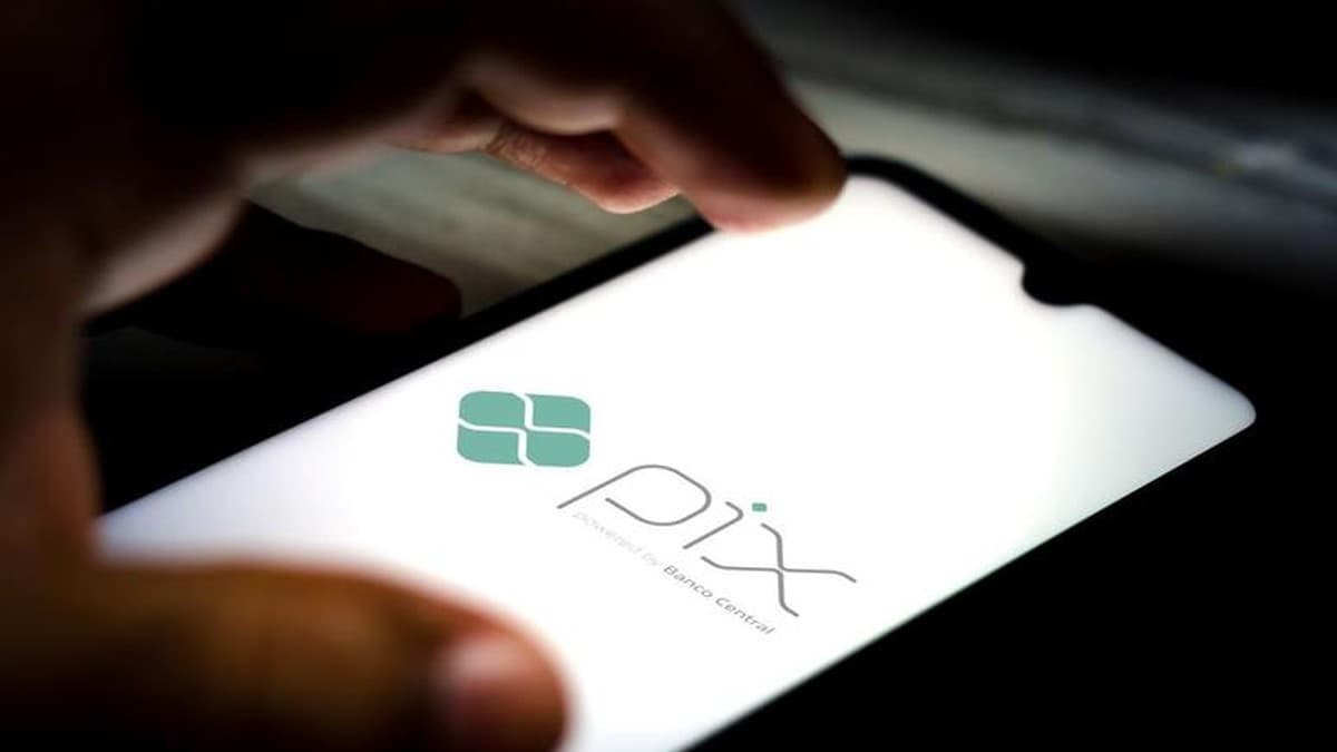 Apple cede ao Cade e topa liberar Pix por NFC no iPhone