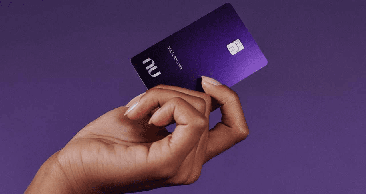 Nubank reformula Ultravioleta: mais benefícios, mas também mensalidade mais cara