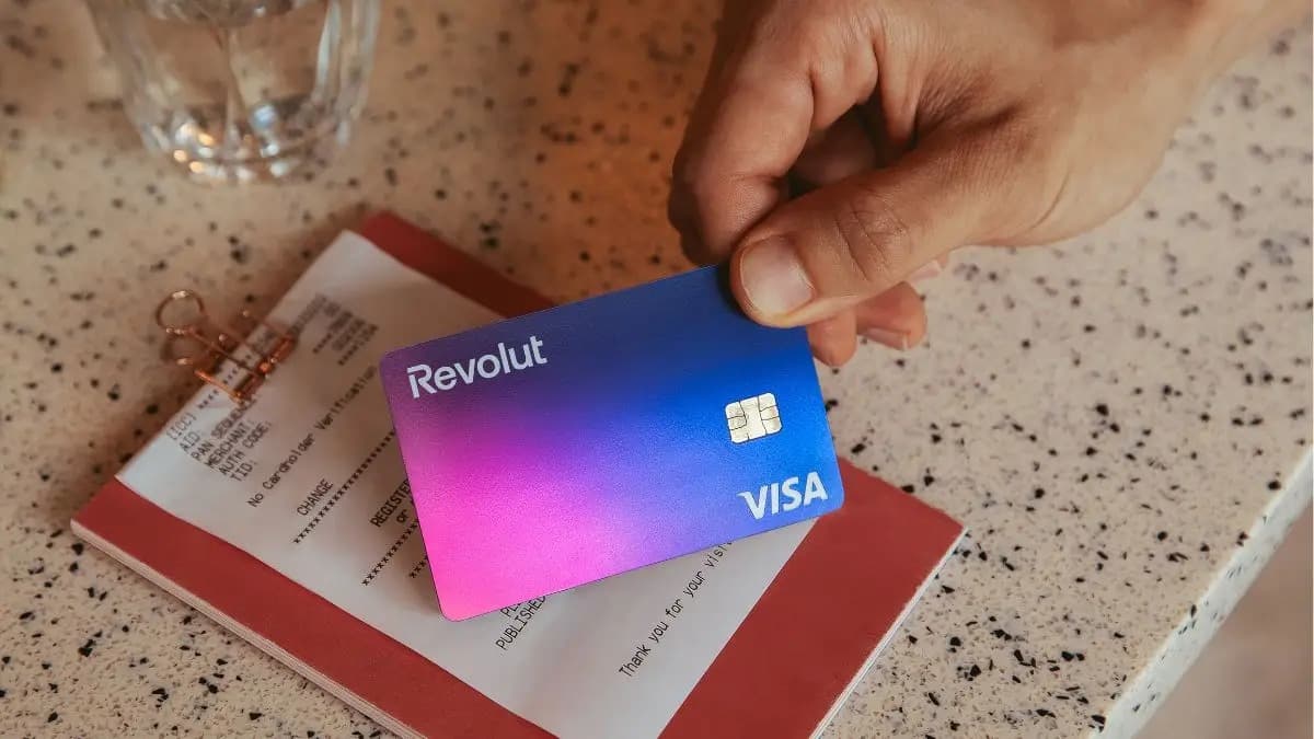Revolut abandona fusão bancária nos EUA e mira licença própria