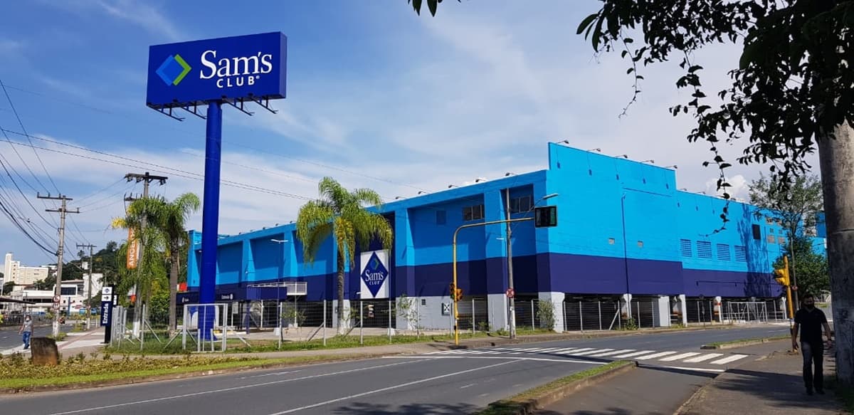 Sam’s Club leva IA generativa para gerentes de loja nos EUA