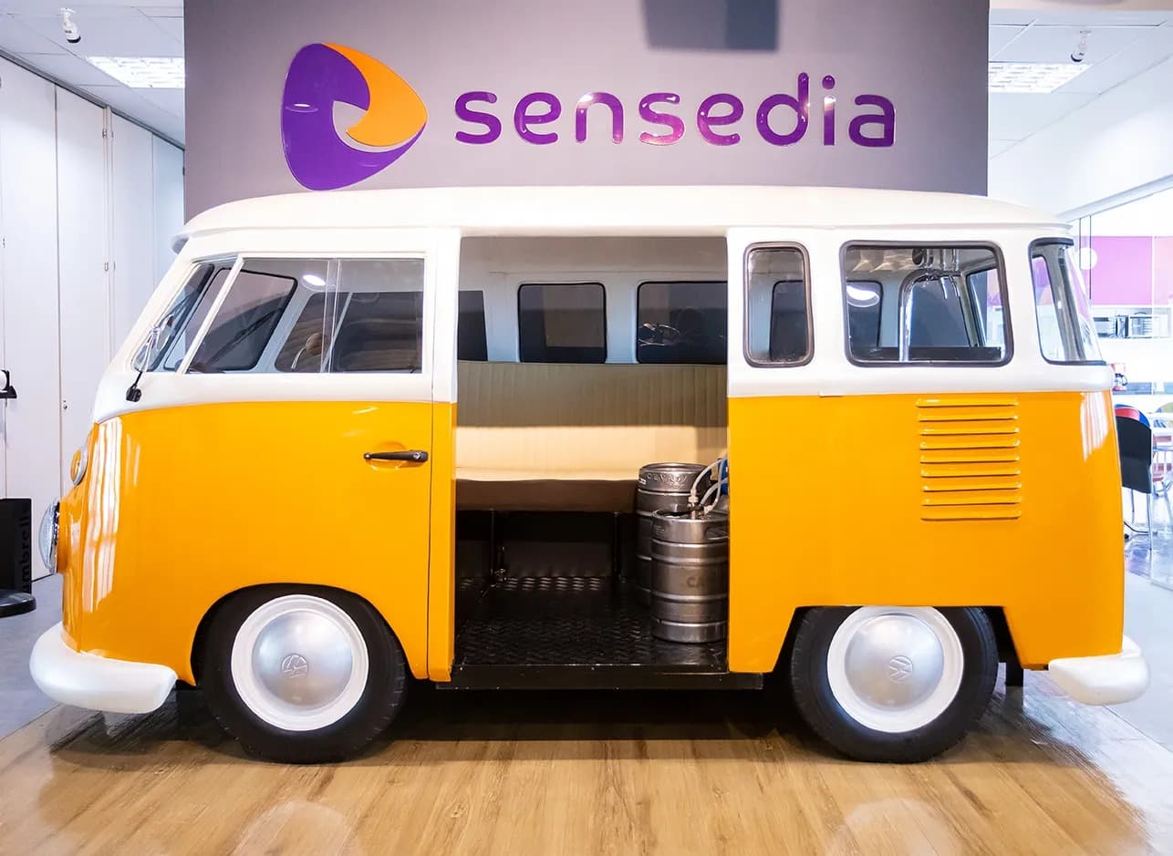 Sensedia lança AI Gateway para governança de agentes de IA