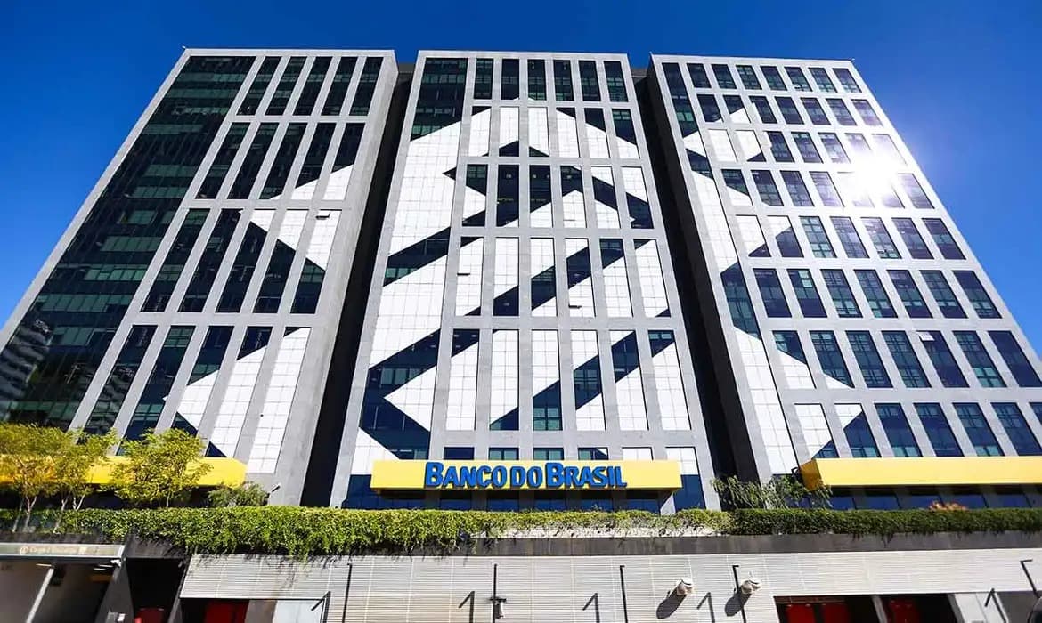 Banco do Brasil lança pagamento por foto via Pix no WhatsApp