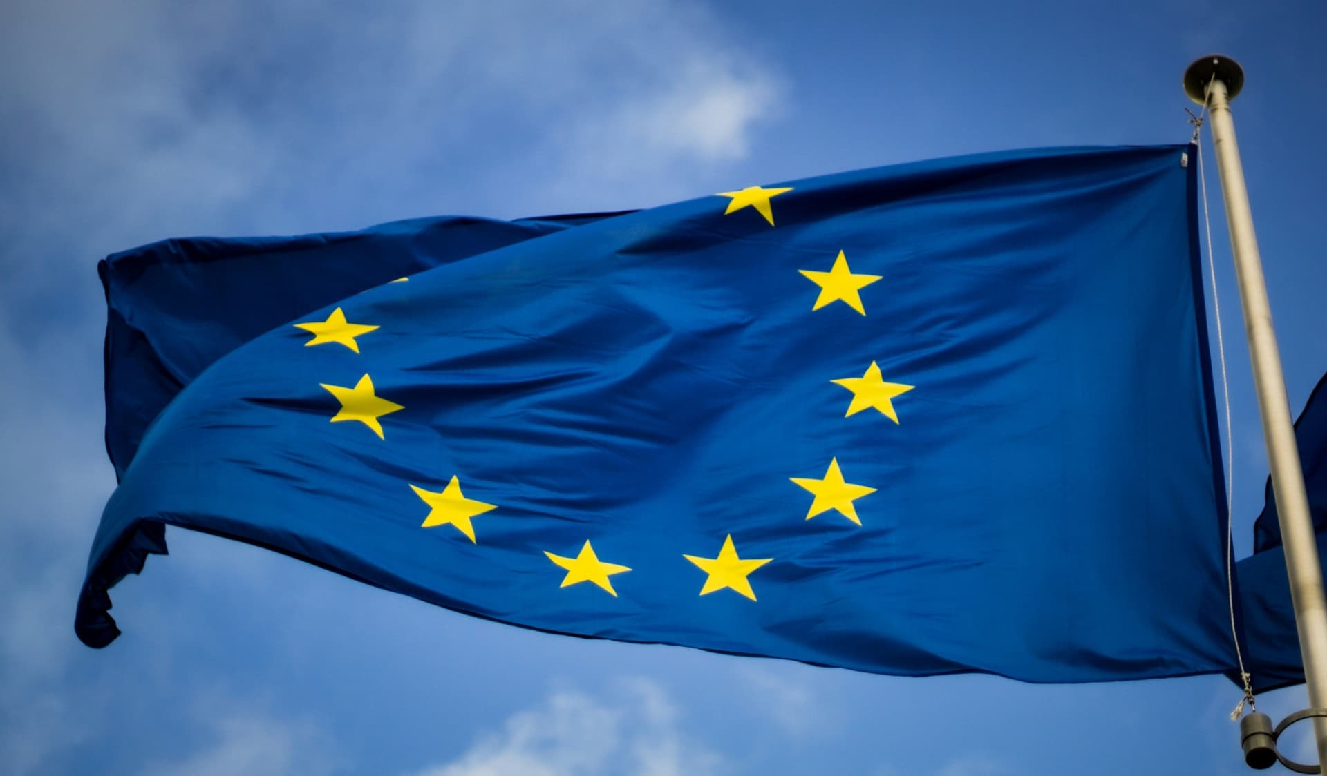 Bancos europeus travam em real-time, revela pesquisa