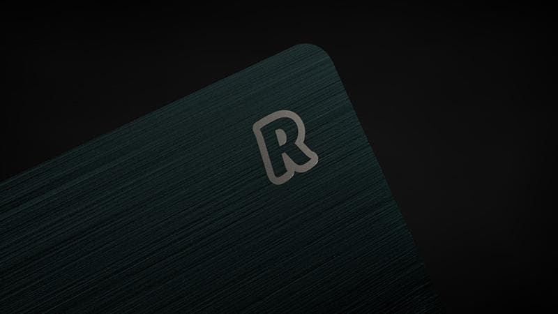 Revolut lança cartão corporativo premium para competir