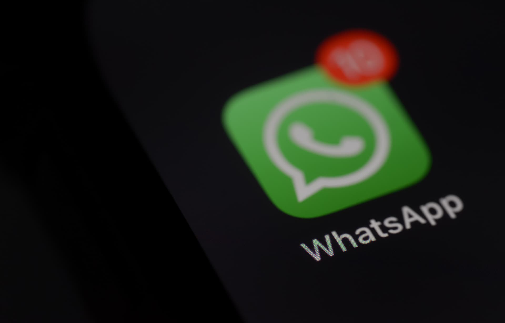 VaideBus lança recarga de transporte por comando de voz no WhatsApp