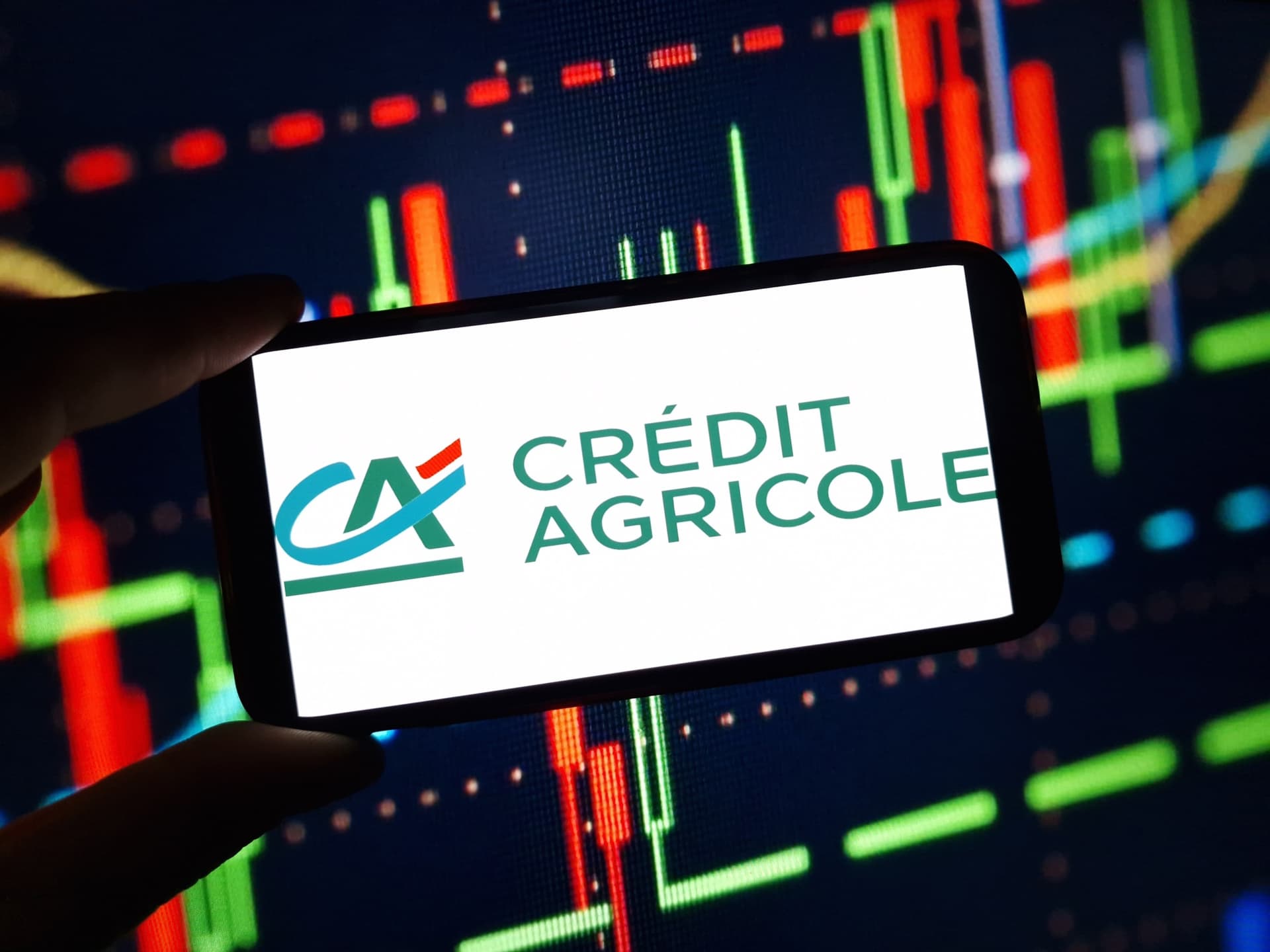 Crédit Agricole estreia compra por agente IA na França