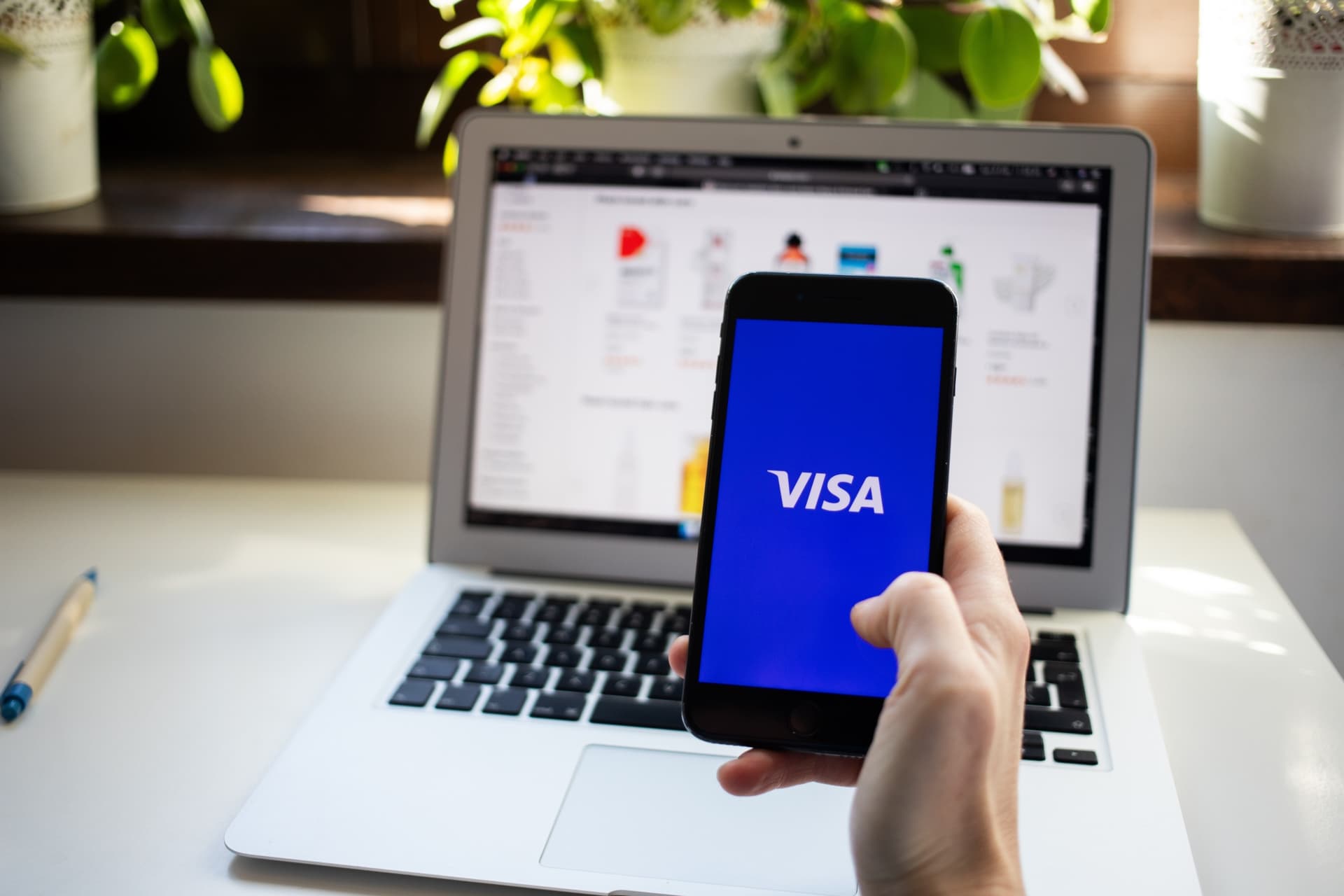 Nova regra da Visa corta até 44% do custo de cartão B2B