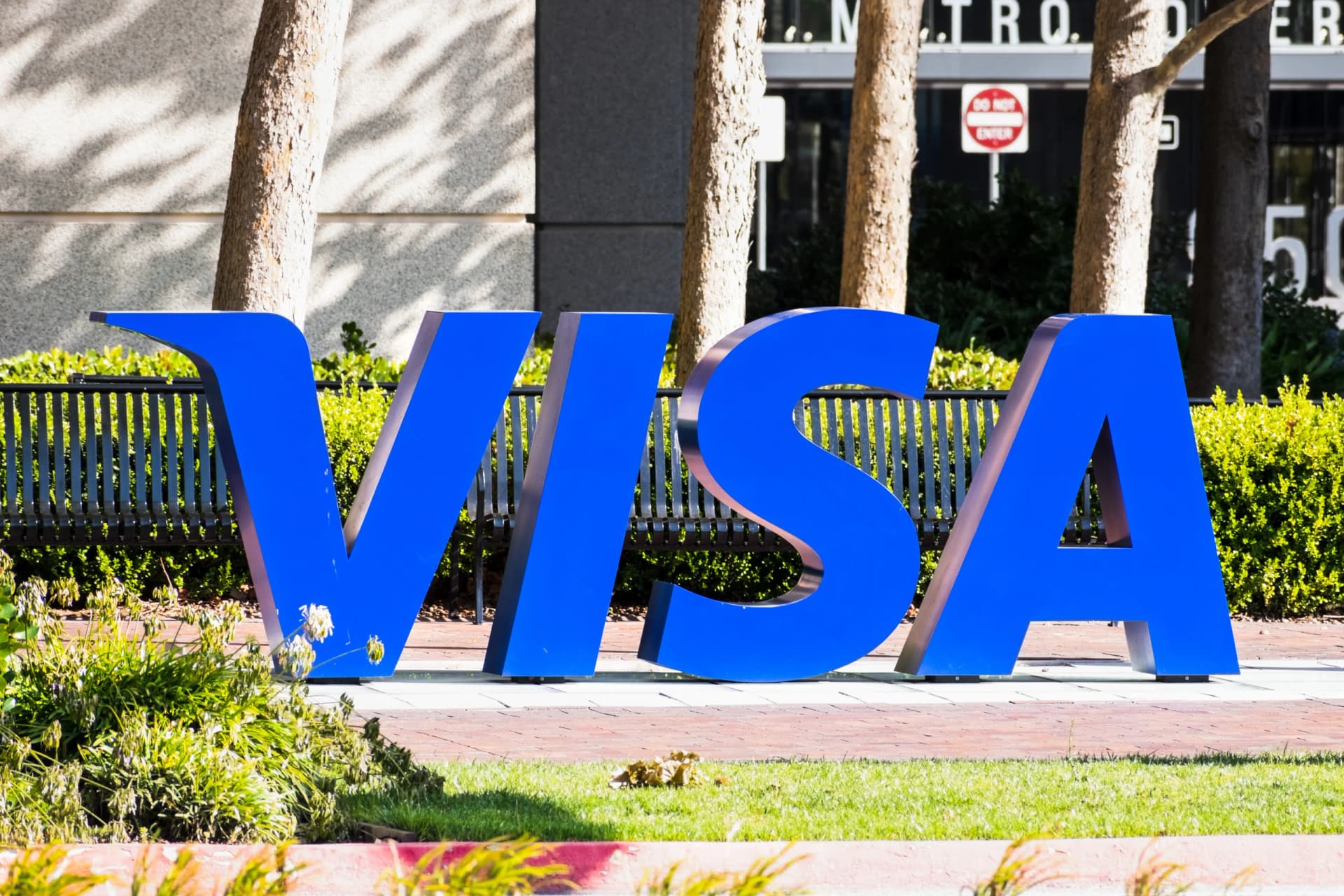 Visa: minoria do comércio pronta para compras com IA